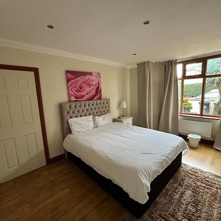 Shared House On Southmead Hotel Bristol Exterior photo